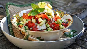 Salade de tomates, concombre et feta